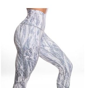 P’tula leggings size XS